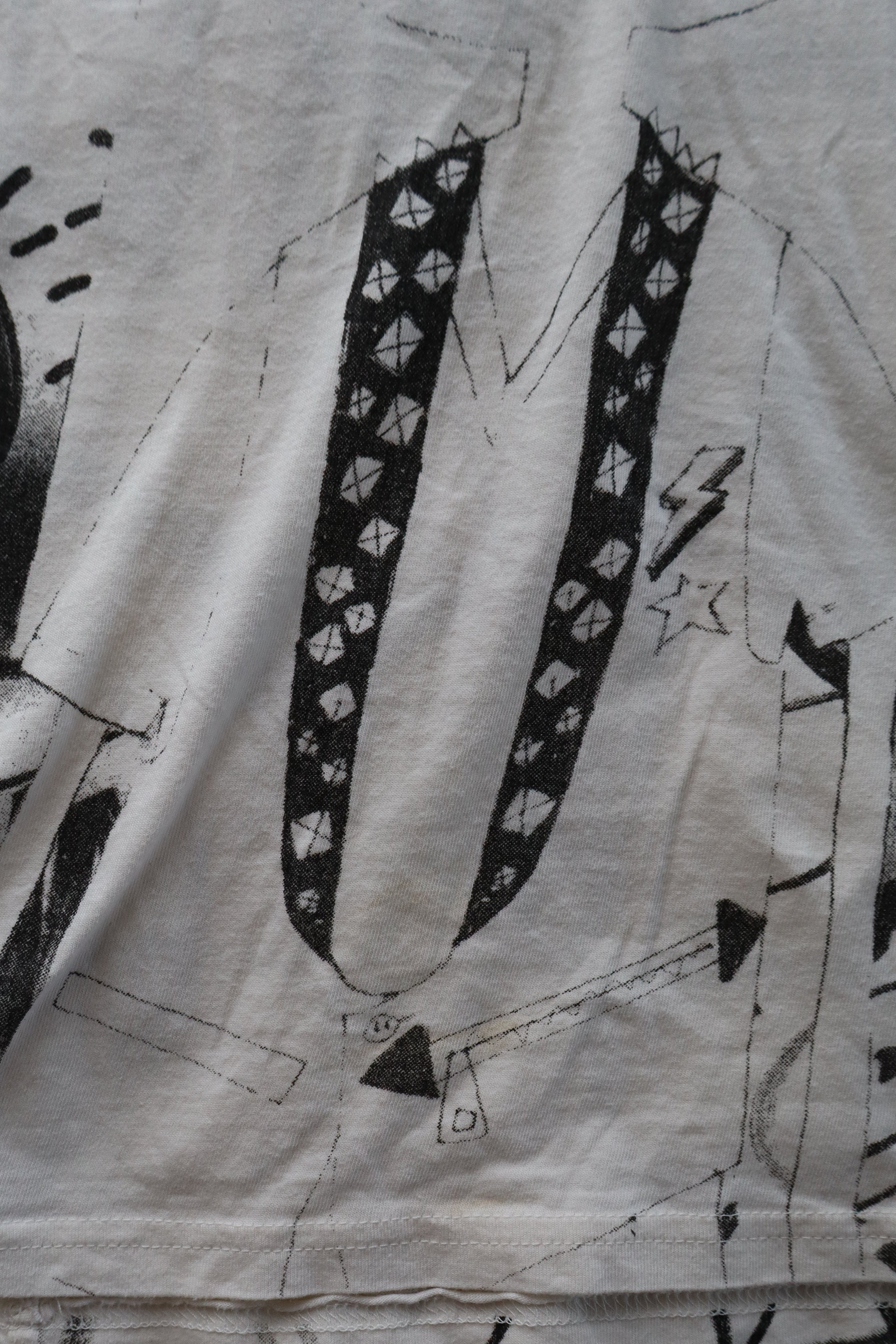 2000s marc by marc jacobs graphic tee