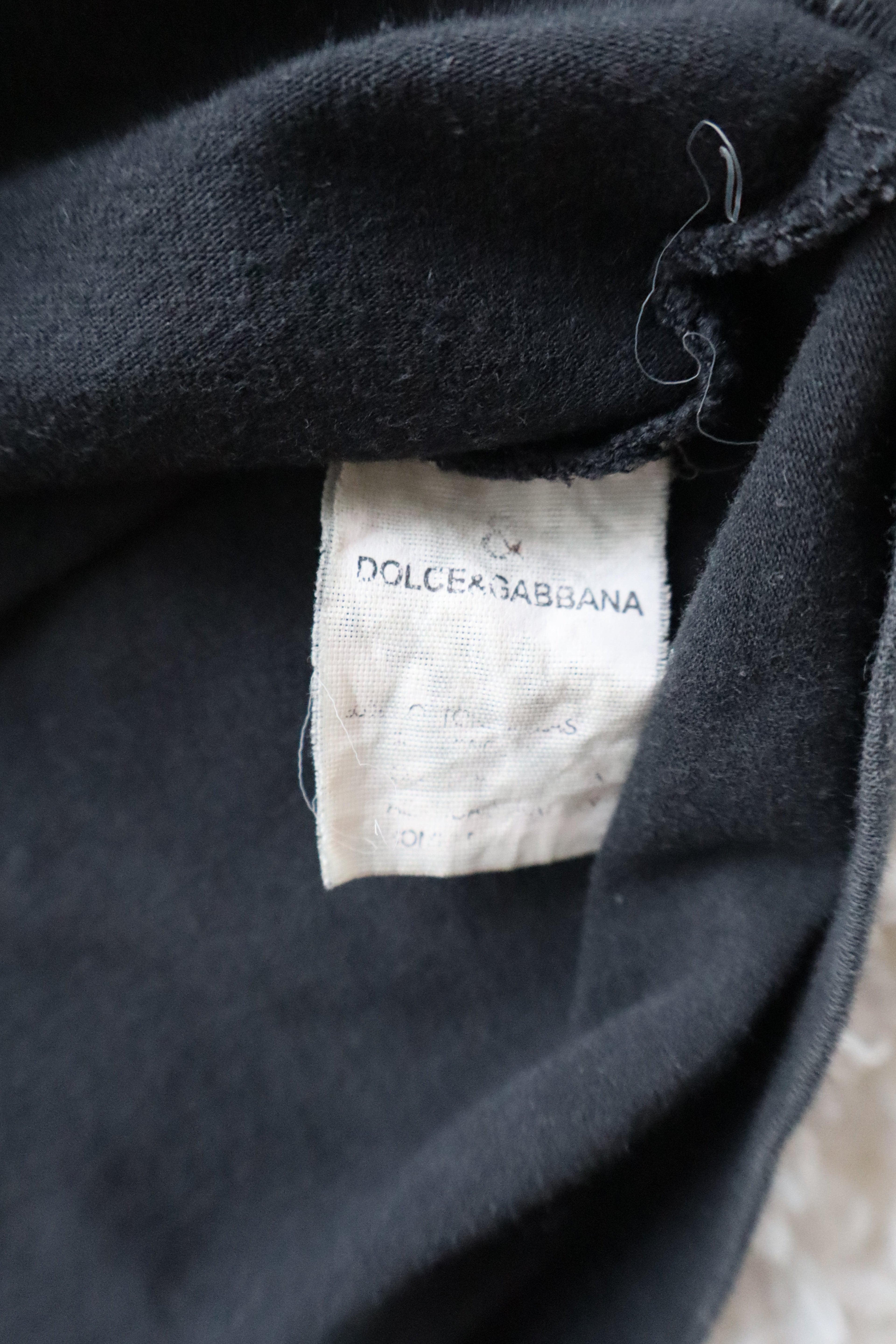 2000s dolce and gabbana fishbone t-shirt